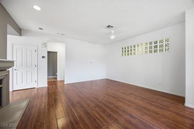 1333 Fox Acres Dr, Las Vegas, NV 89134