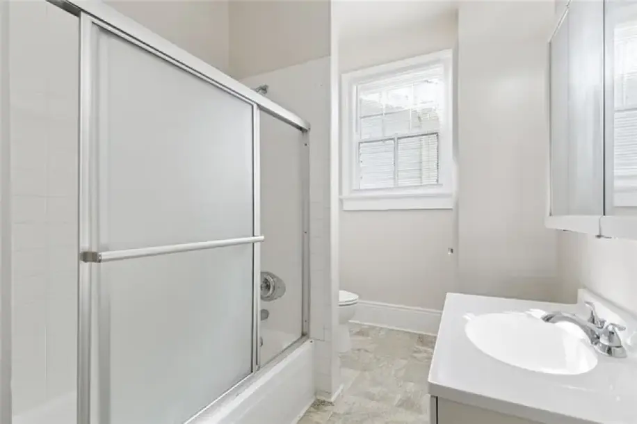 2216-18 Broadway St, Louisiana-9