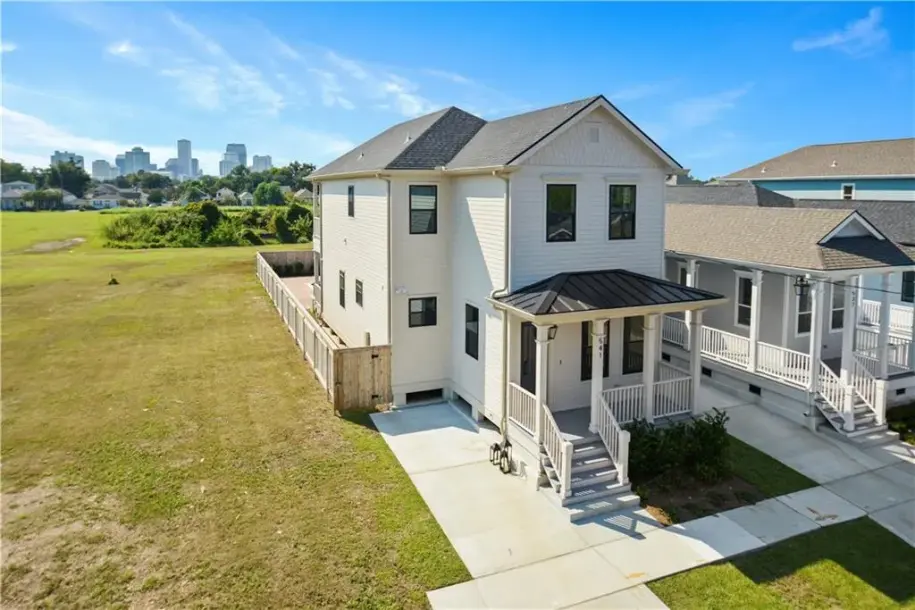 New Orleans, LA 70114Whitney, Louisiana-1