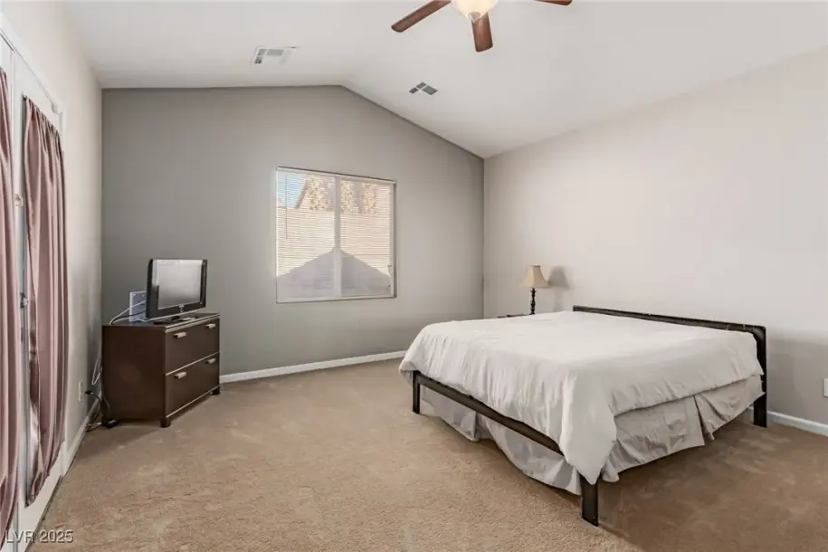 8692 Blakely Ct, Las Vegas, NV 89148-7