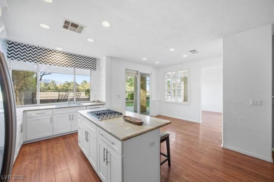 1333 Fox Acres Dr, Las Vegas, NV 89134-4